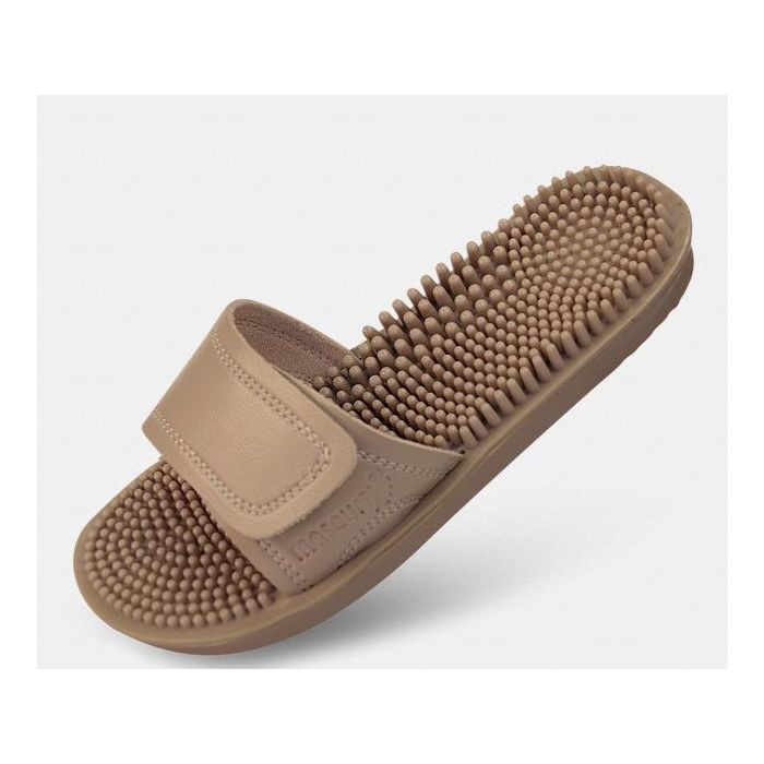 maseur sandals near me